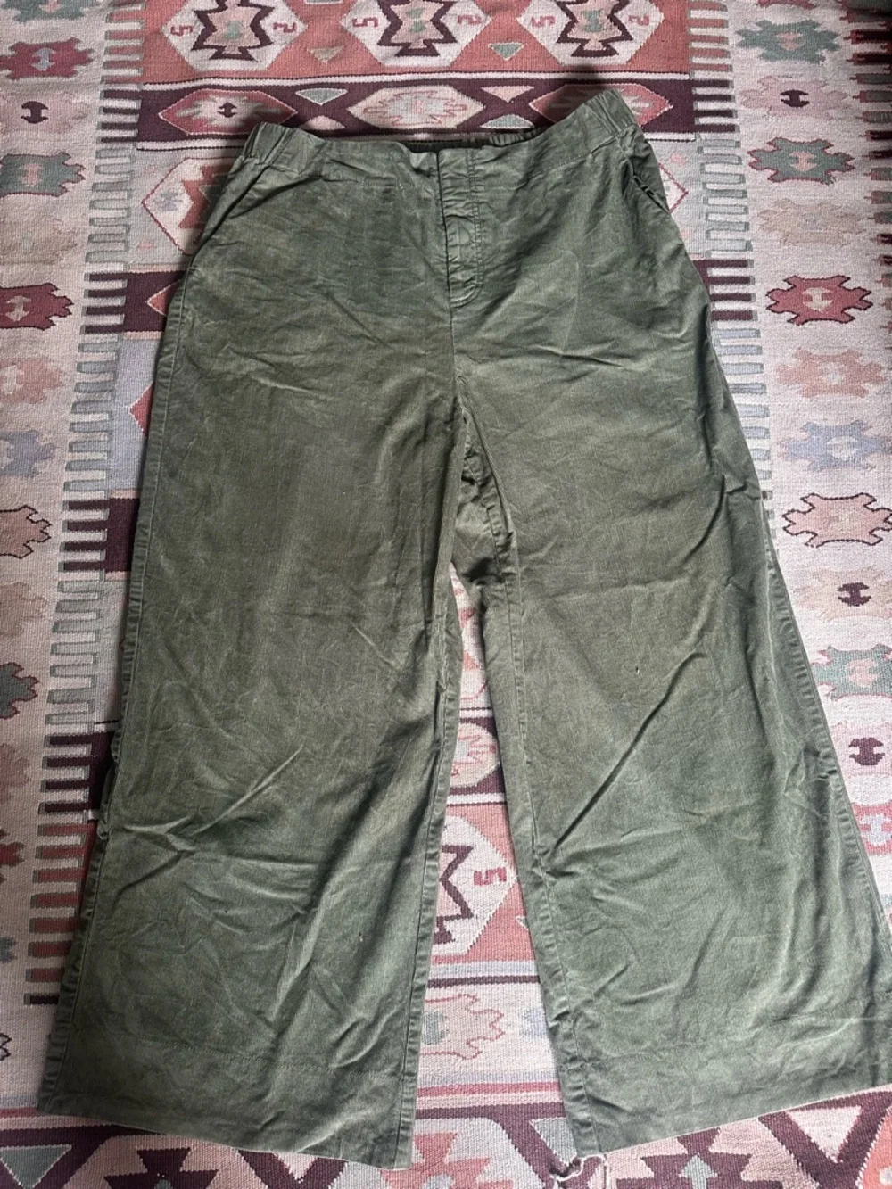 Pact Olive Green Stretch Waistband Corduroy Wide-Leg Pants Size XL - Picture 3 of 5